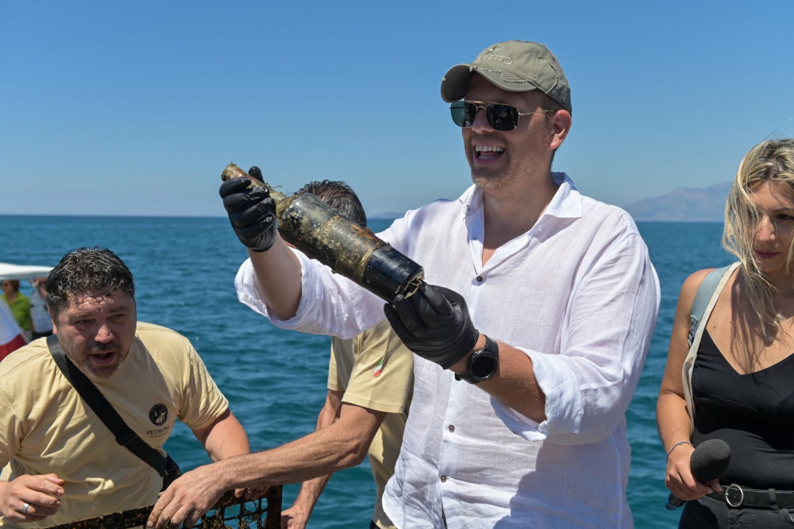 La prima cantina subacquea nel cuore del mare di Mondragone