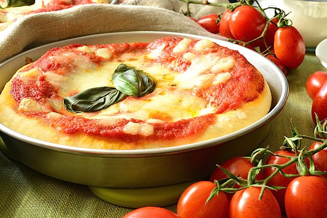 Pizza al tegamino: il tesoro della tradizione torinese