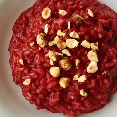 Risotto alla barbabietola rossa, agrumi e nocciole. Si può fare!