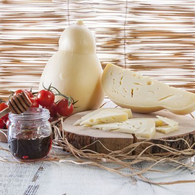 I formaggi pugliesi top, dal pecorino al caciocavallo