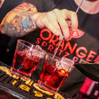 Orange Spritz Bar, la prima "spritzeria" di Milano