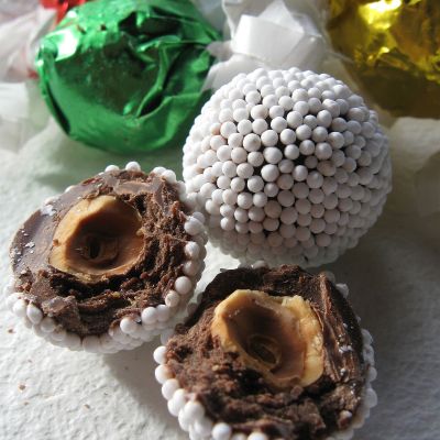 I cri cri: cioccolatini-caramelle torinesi