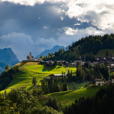 Polenta taragna: il piatto rustico della Valtellina