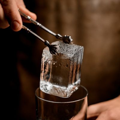 Ice Program: l'importanza del ghiaccio "clear" nella mixology d'élite