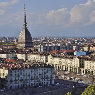 Gianduiotto: storia, curiosità e segreti del cioccolatino simbolo di Torino