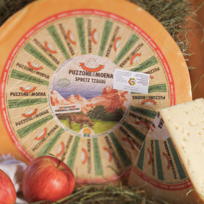 Il Puzzone di Moena: il formaggio trentino dal carattere forte