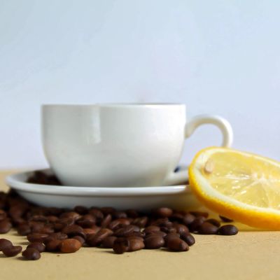 Caffè alla valdostana: tradizione e rituale in una grolla di legno