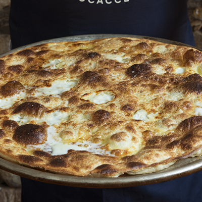 Focaccia di Recco: il segreto croccante della Liguria